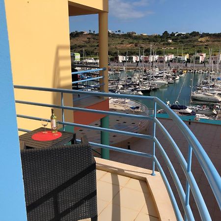 Marina View Apartment Albufeira Exterior photo
